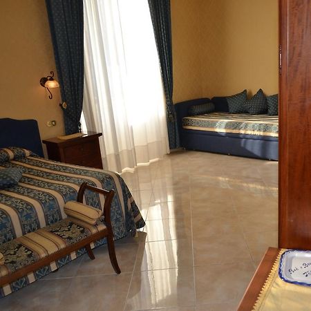 Toledo Bed & Breakfast Napoli Exterior foto