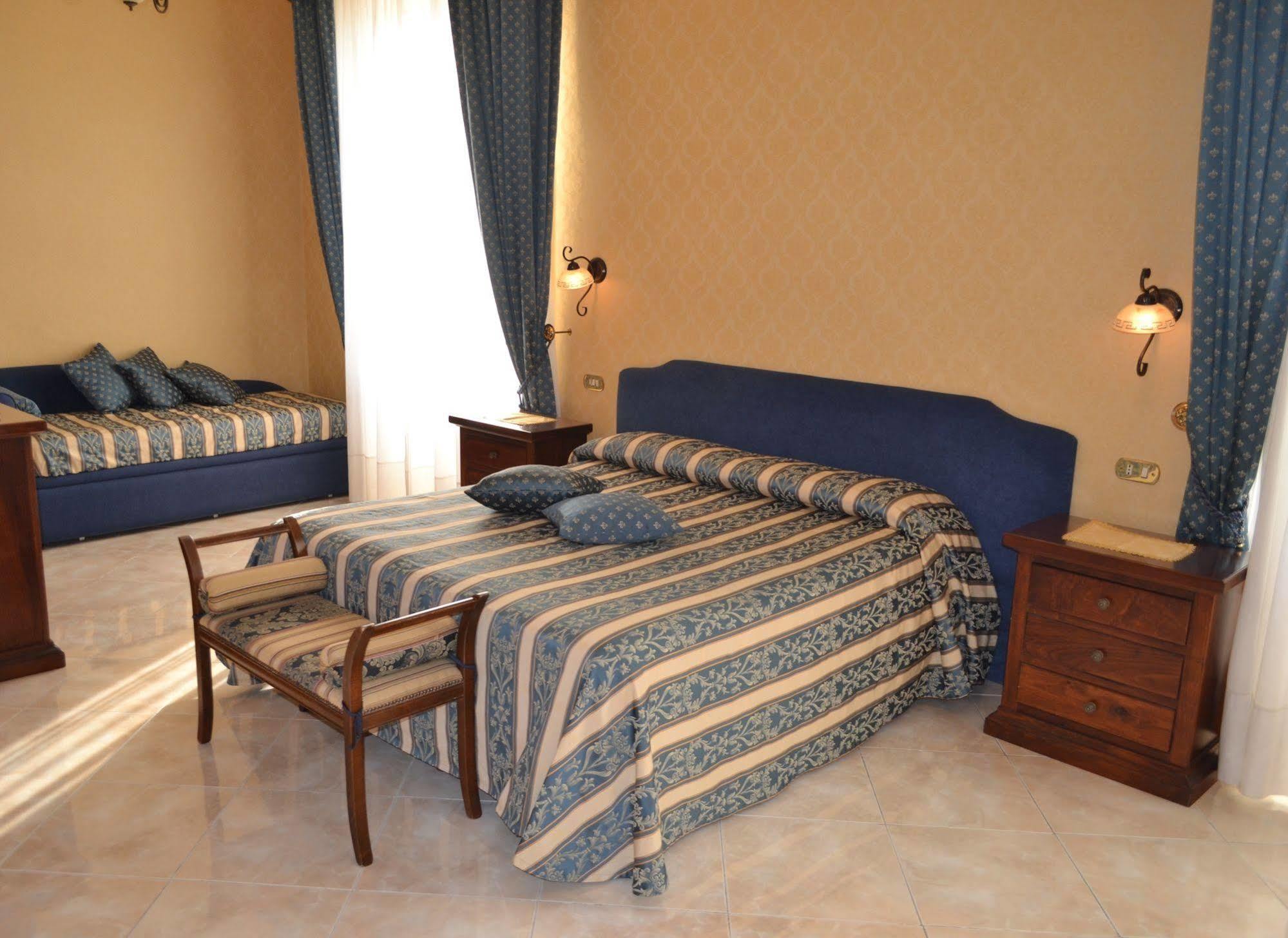 Toledo Bed & Breakfast Napoli Exterior foto